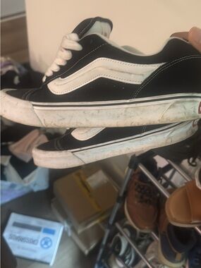 Vans Knu Skool sz 12 Black and White Low-Top Skate Sneakers